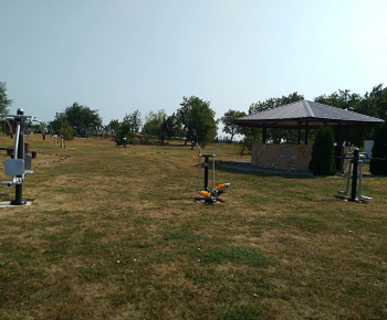 Aktuality / Nové fitness stroje v našom parku