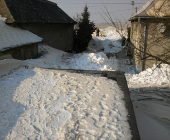 Aktuality / Snehová kalamita 2012