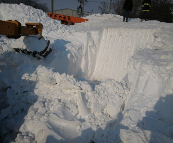 Aktuality / Snehová kalamita 2012