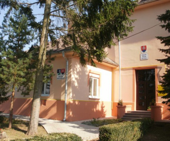Aktuality / Budovy obce v novom šate