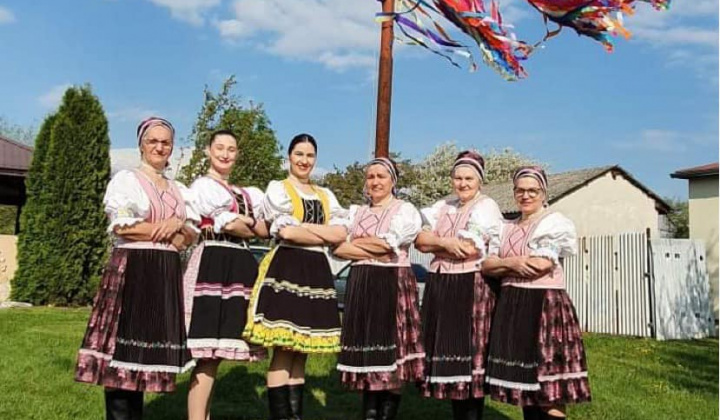 Stavanie mája 2022