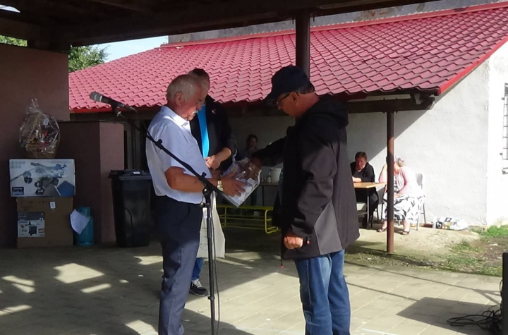 BÁNOVSKÝ ČURBES 2015