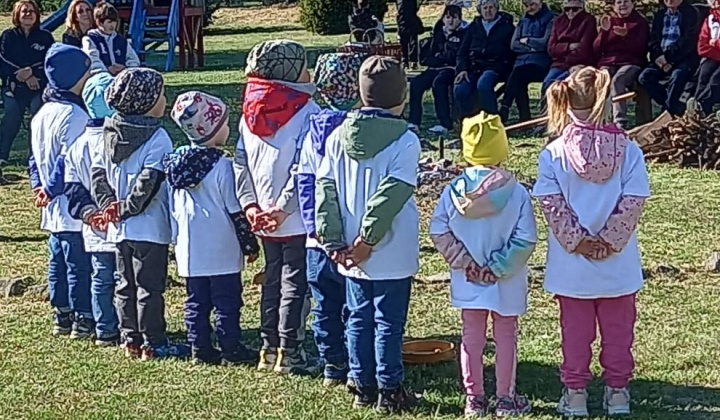 Stavanie Mája 30. 04. 2026